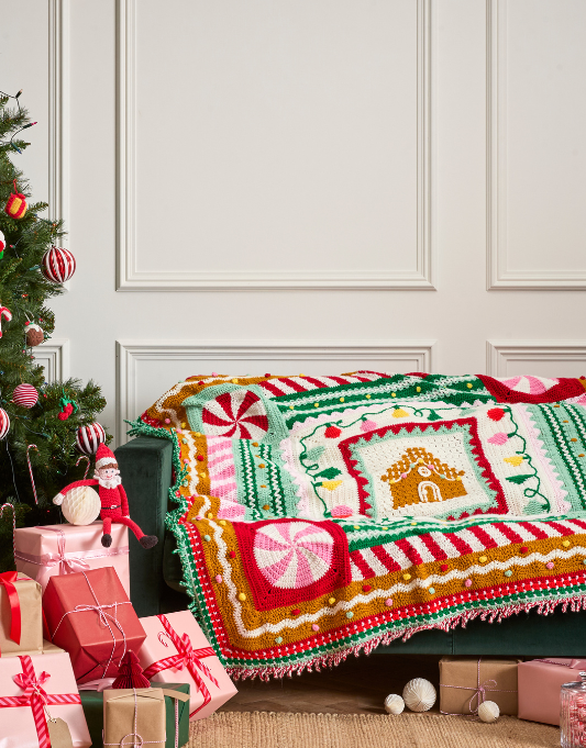 Sirdar Gingerbread Christmas Crochet Along Kit
