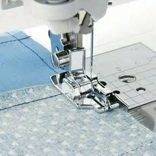 Brother 1/4” Piecing foot With /guide F057 (XC7416252)