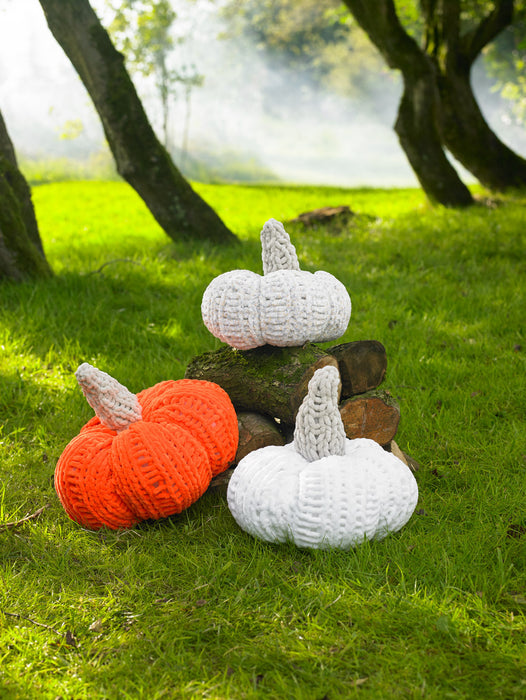 Knitting Pattern Pumpkin in James C. Brett Super Chunky JB953