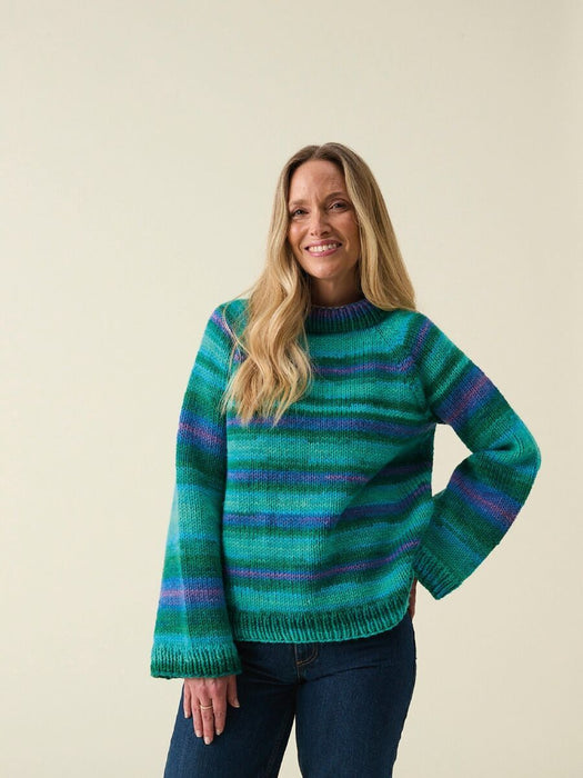 Knitting Pattern Circular Raglan Sweater in Hayfield Spirit Chunky 10857