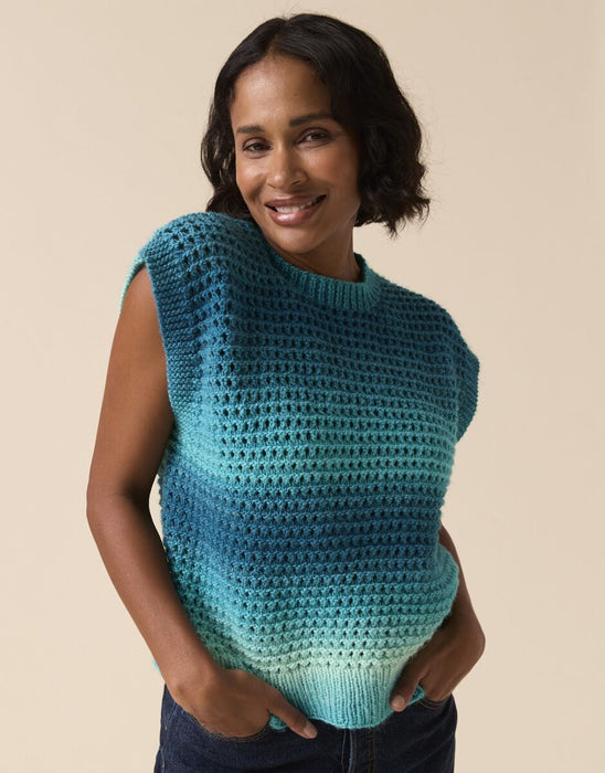 Knitting Pattern Shade-Shifting Circular Tank in Sirdar Jewelspun Ombre Aran 10922