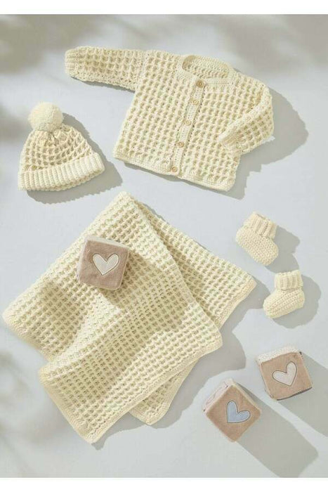 Crochet Pattern Baby Set in King Cole Little Lamb DK 6588