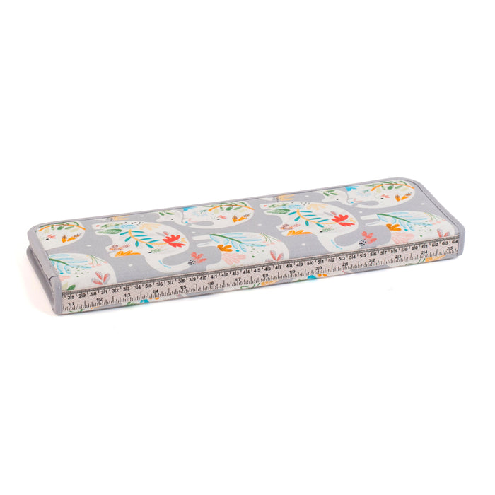 Hobby Gift Knitting Needle Case Elephants with Tape Measure Trim MR4705E\603