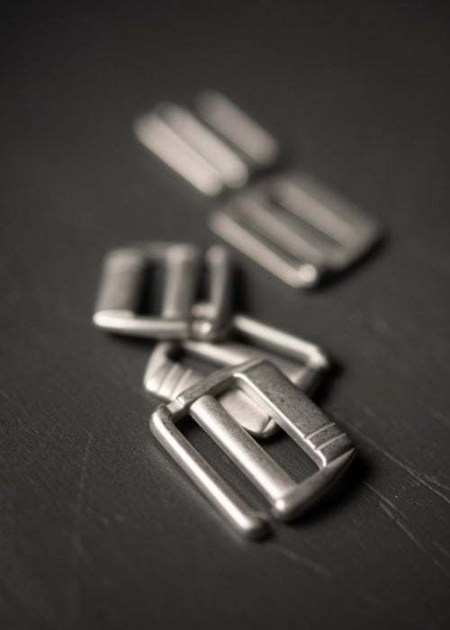 Merchant & Mills Bag Hardware G Hook 25mm - 2 Options