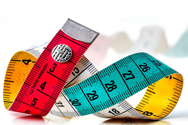 Hemline Superior Quality Tailor Measuring Tape 150cm / 60” - H253.HEM.4.DB