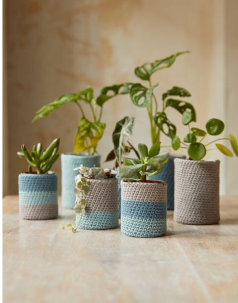 DMC Mindful Making - The Peaceful Plant Pots Crochet Kit - CR101K