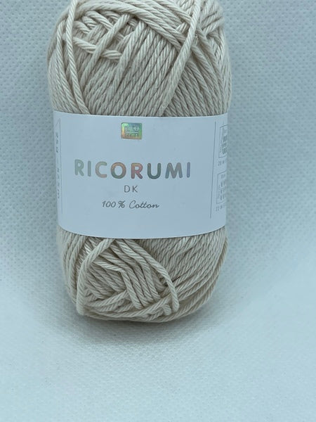 Rico Ricorumi DK Yarn 25g - Ivory 061