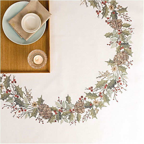 Rico - Christmas Holly Wreath Tablecloth Embroidery Kit - 31210.52.21