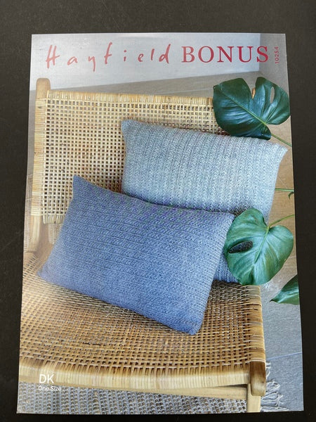 Knitting Pattern - Hayfield Bonus Dk - Scatter Cushions 10254