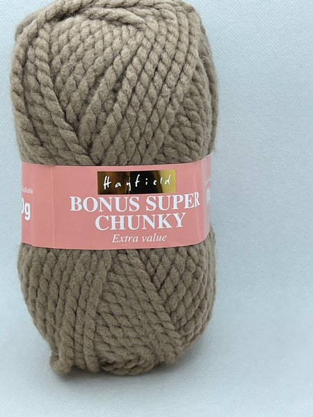 Hayfield Bonus Super Chunky Yarn 100g - Walnut 0927