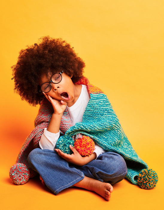 Sirdar Kith & Kin Cuddle Me Blanket Knitting kit - G020-0002